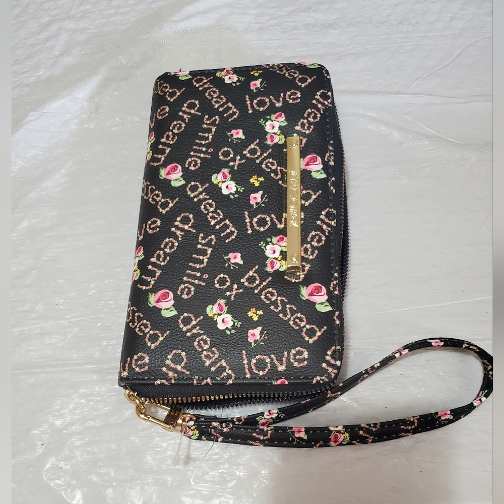 Brand New ✨Betsey Johnson ✨ Floral Black Wristlet Wallet